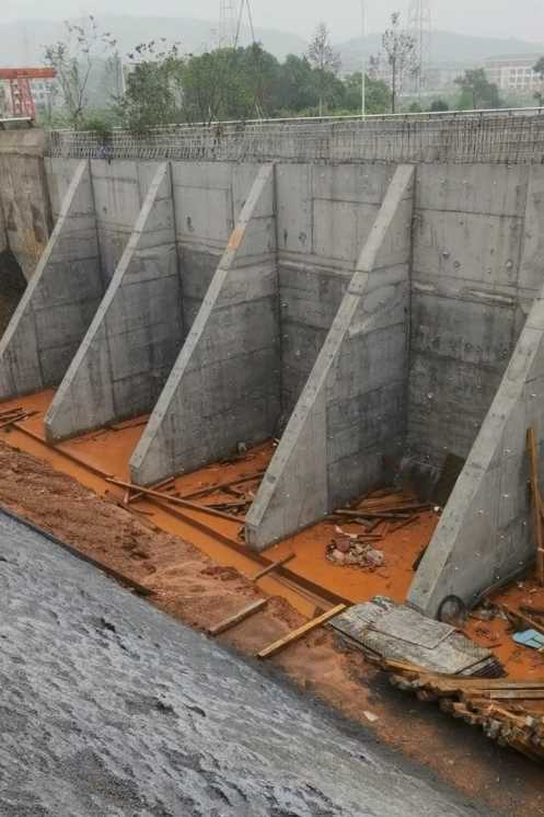安阳北关区锚杆式挡土墙